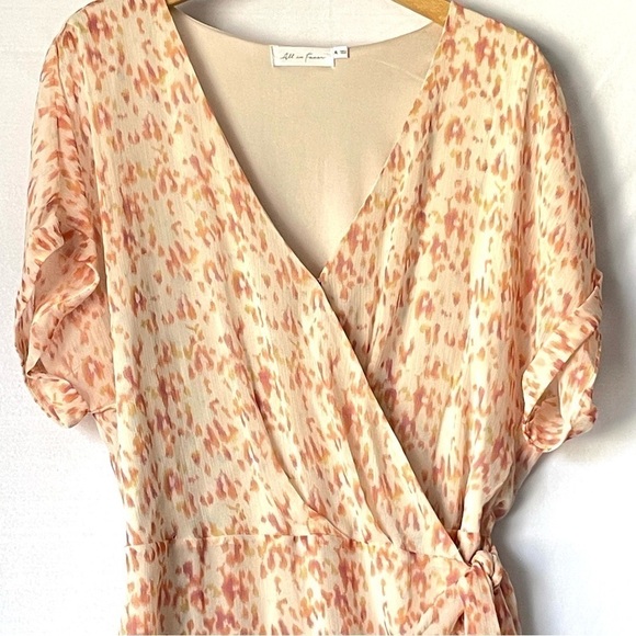 ALL in Favor Simone Floral Wrap Front Minidress - Picture 4 of 14